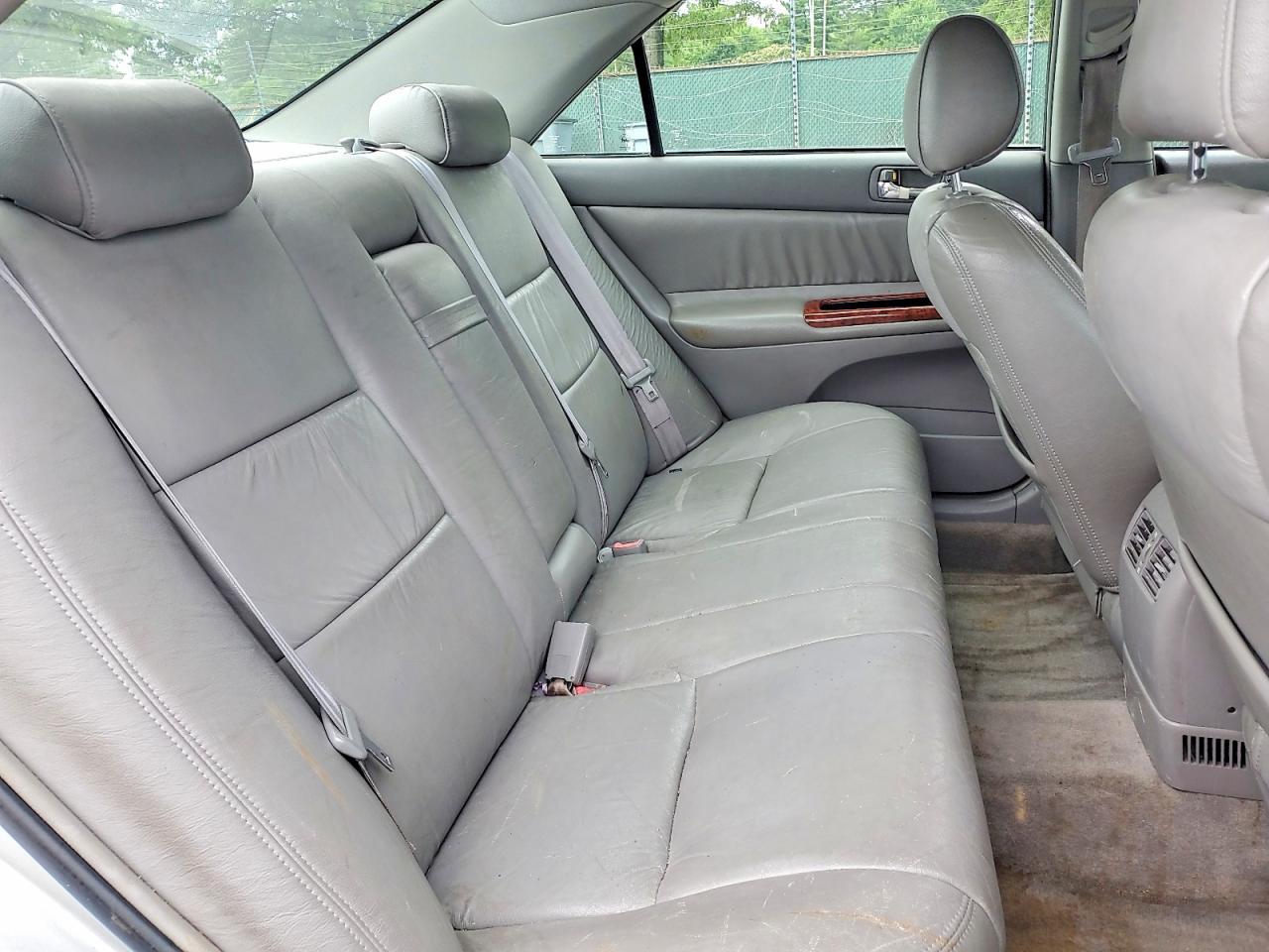 2002 Toyota Camry Xle Silver vin: 4T1BE32K12U058040