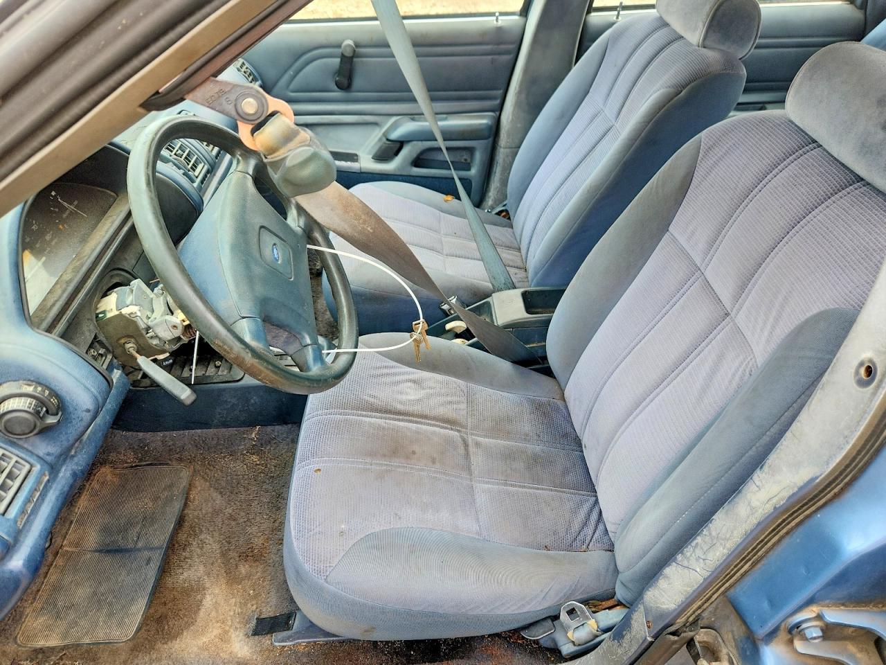 1990 Ford Tempo Gl Синий vin: 1FAPP36X4LK144276