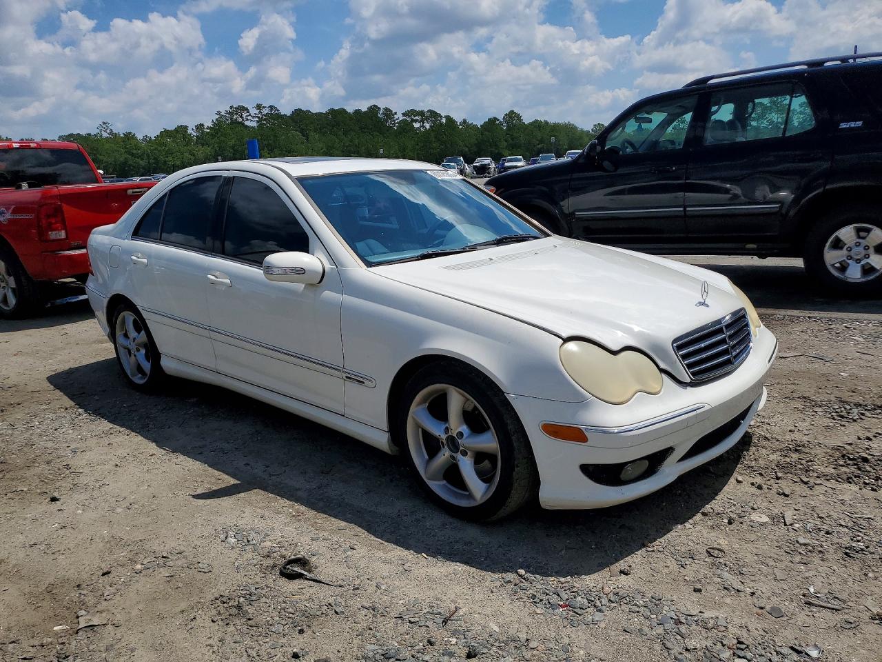 2006 Mercedes-benz C 230 Белый vin: WDBRF52H06A856311