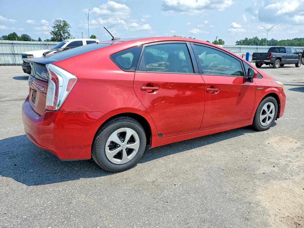 2014 Toyota Prius Three Red vin: JTDKN3DU0E0385124