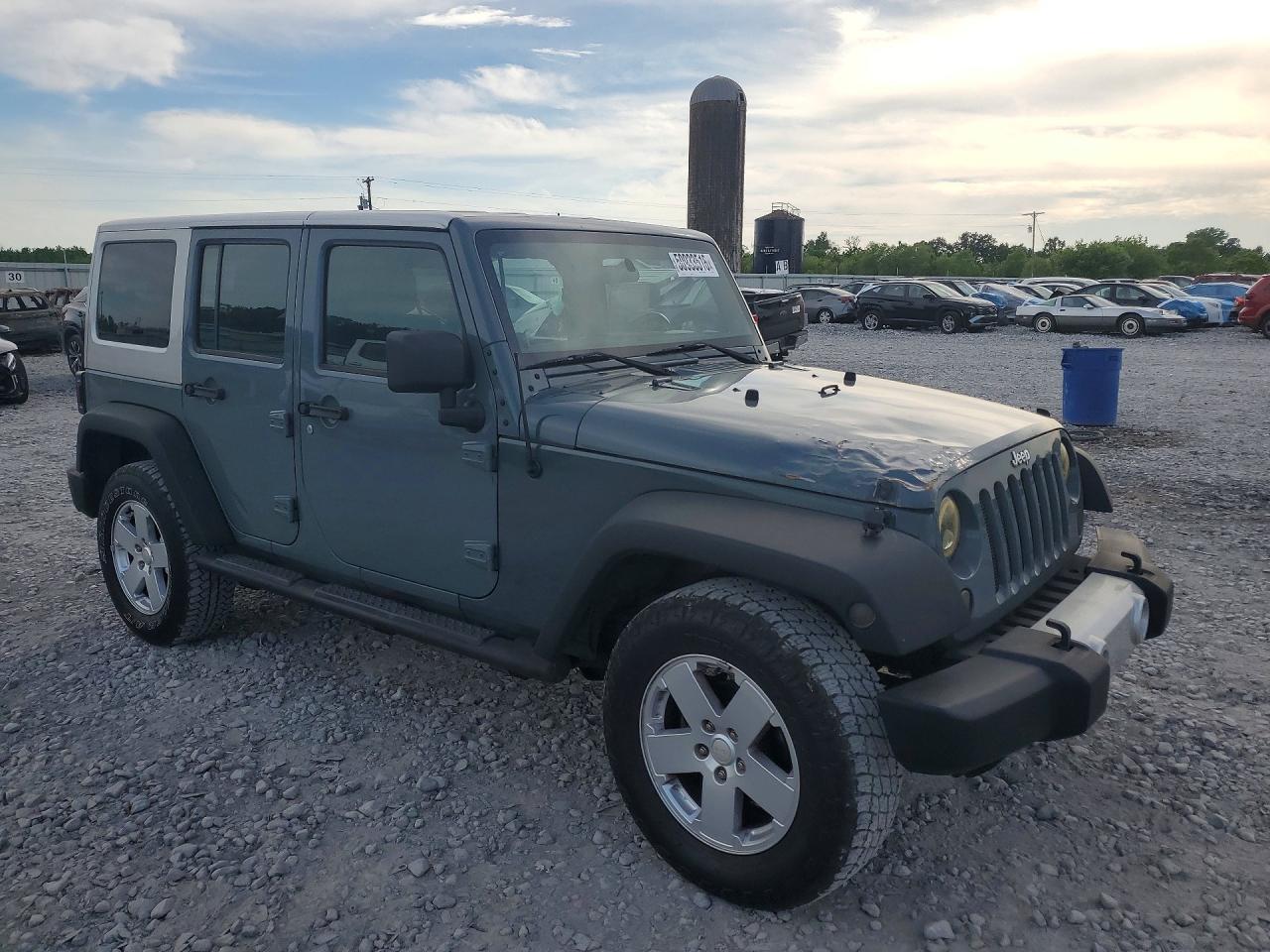 2014 Jeep Wrnglr Spt Gray vin: 1C4BJWDG4EL231781