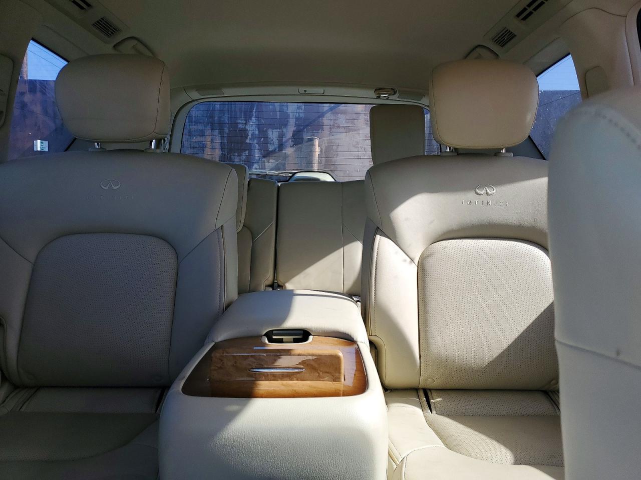 2012 Infiniti Qx56 Base White vin: JN8AZ2NE6C9021322
