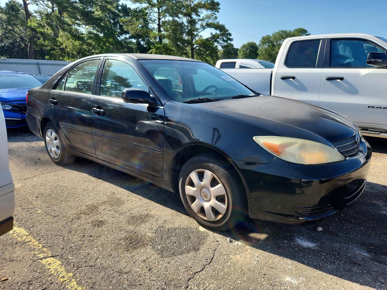 2002 Toyota Camry Le Black vin: 4T1BE32K42U085524