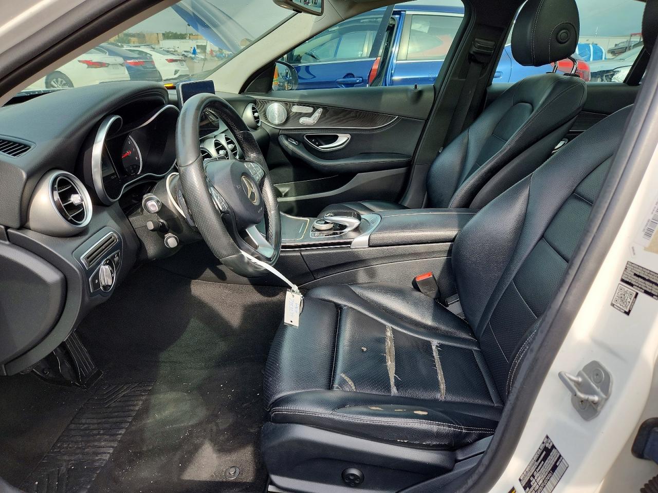 2015 Mercedes-benz C 300 4matic White vin: 55SWF4KB7FU074961