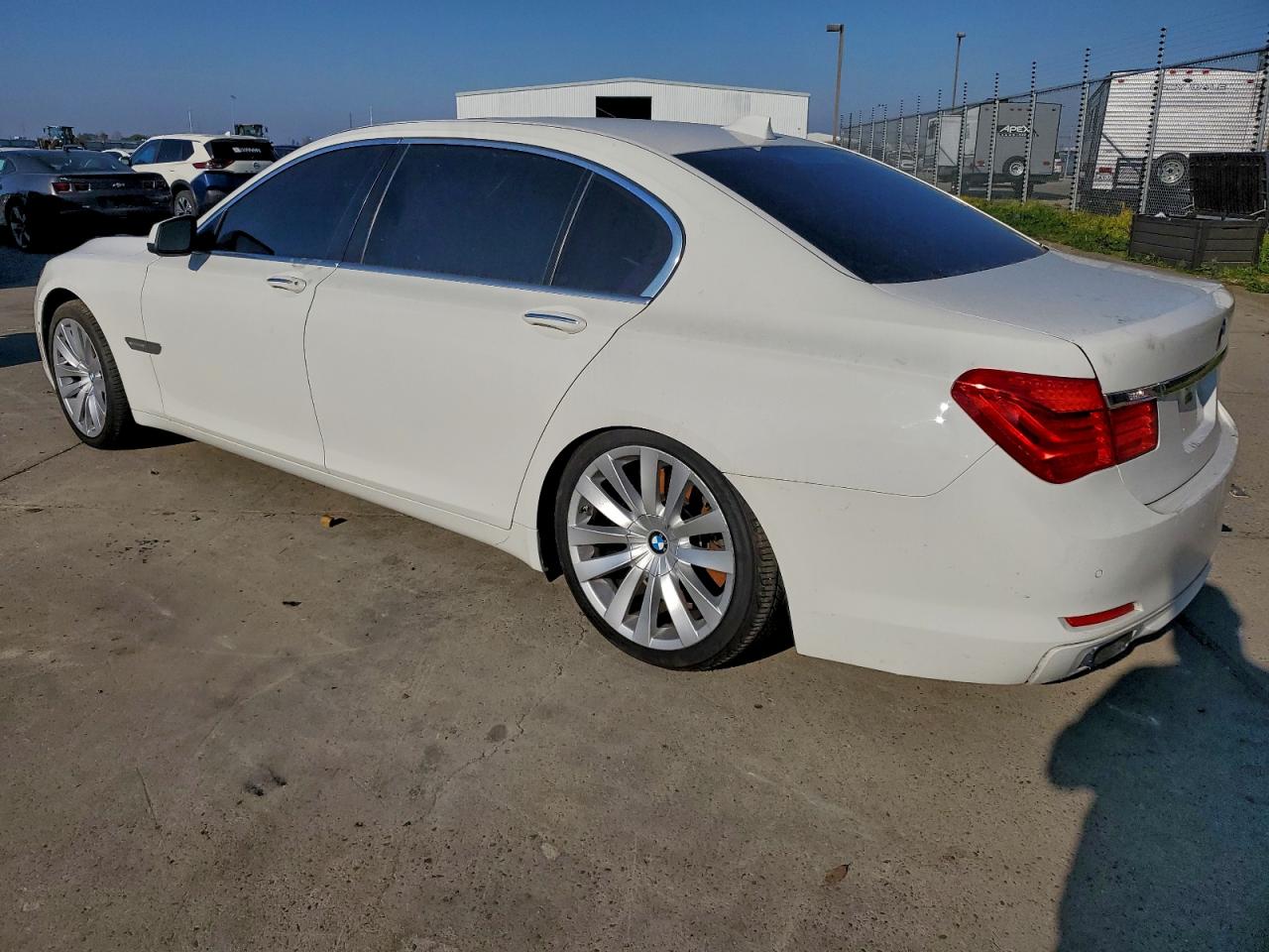 2011 Bmw 750 Li White vin: WBAKX8C52BC198217
