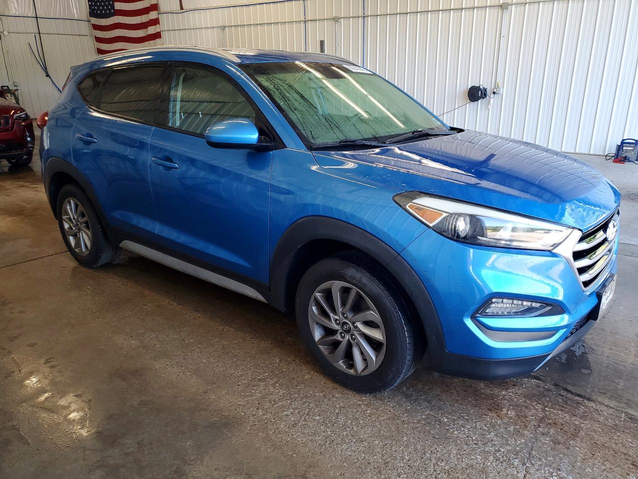 2018 Hyundai Tucson Sel Blue vin: KM8J3CA48JU604903