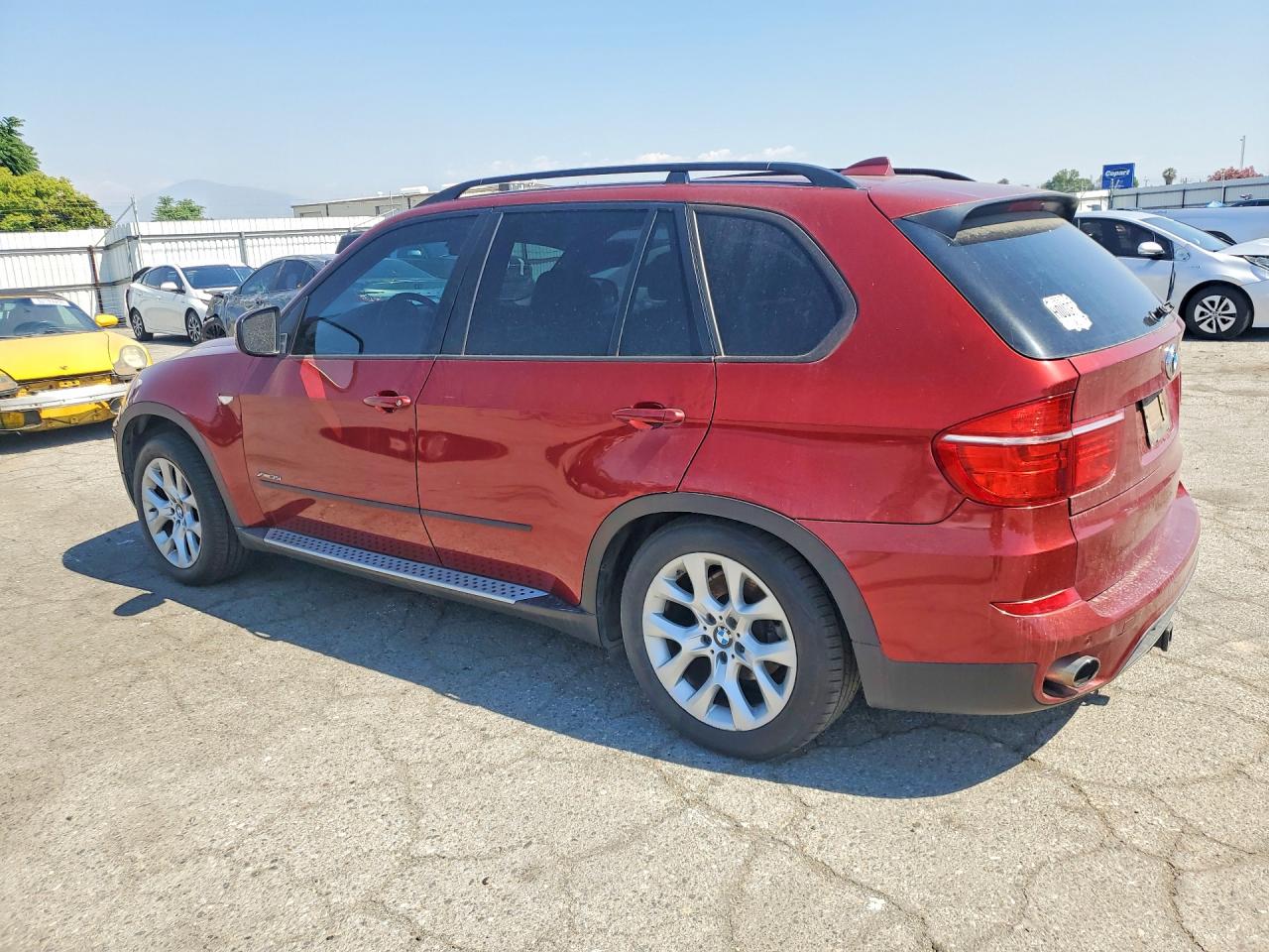 2011 Bmw X5 Xdrive35i Красный vin: 5UXZV4C5XBL740260