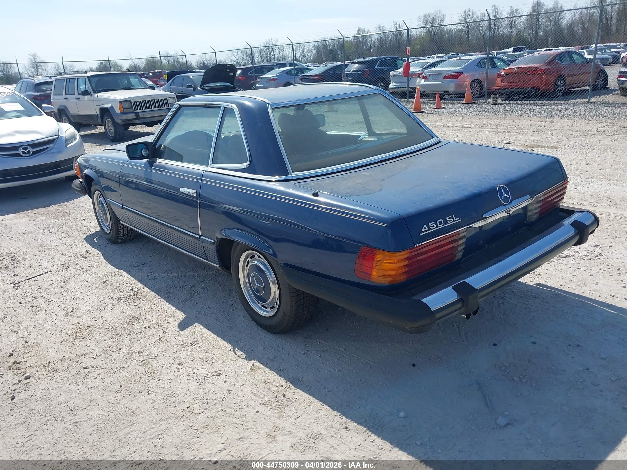 1977 Mercedes-benz 450   Blue vin: 10704412037464   