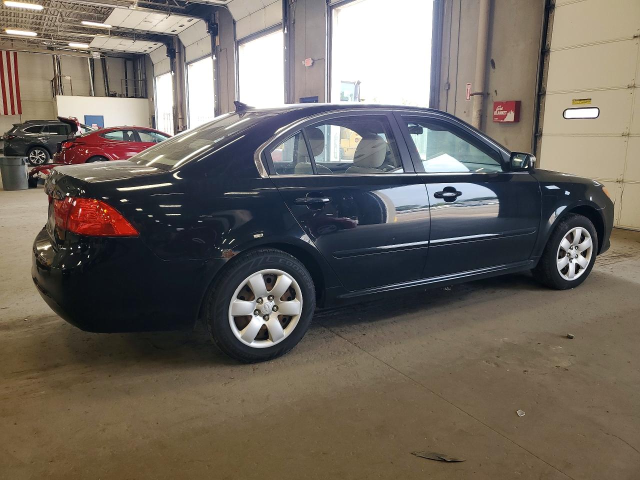 2009 Kia Optima Lx Black vin: KNAGE228895316905