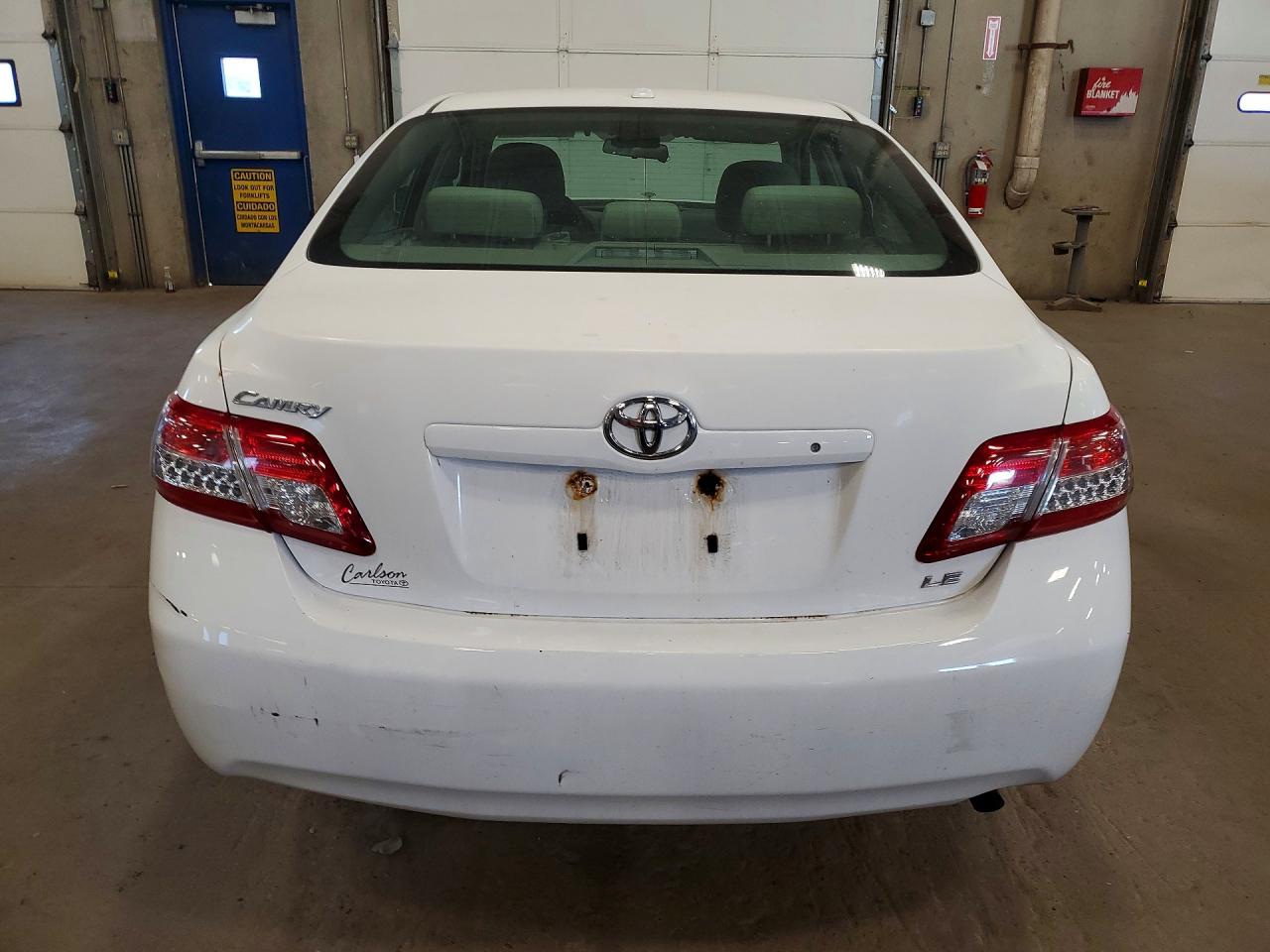 2011 Toyota Camry Le White vin: 4T4BF3EK5BR167969