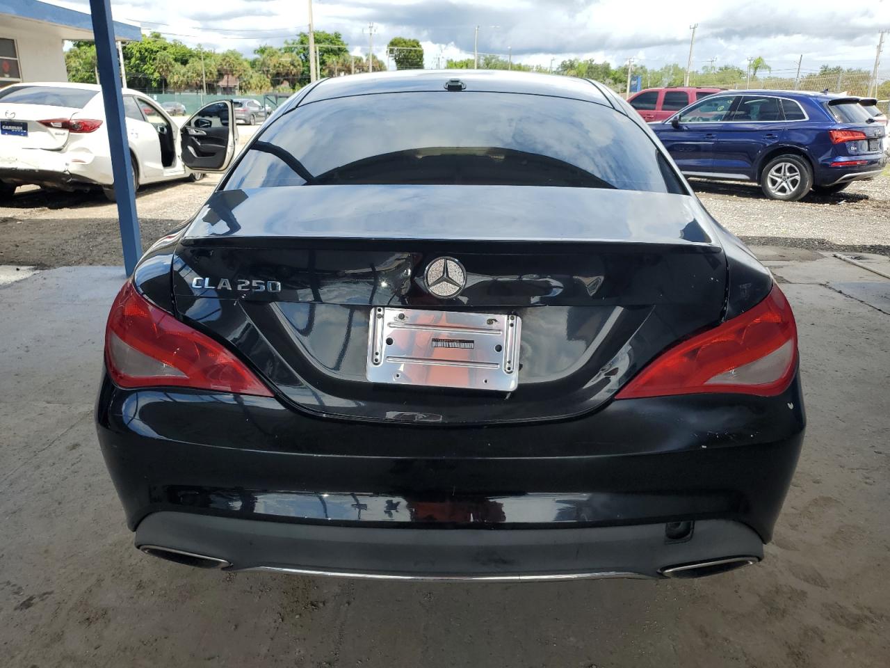 2018 Mercedes-benz Cla 250 Black vin: WDDSJ4EB9JN650298
