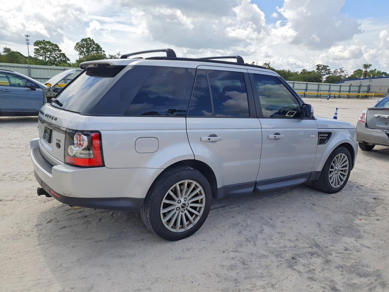 2013 Land Rover Range Rover Sport Hse Silver vin: SALSF2D49DA767810