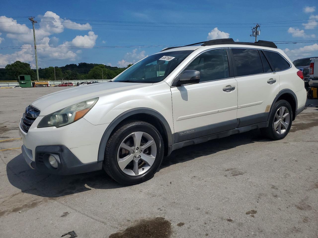 2014 Subaru Outback 2.5i Limited White vin: 4S4BRCPC3E3292857