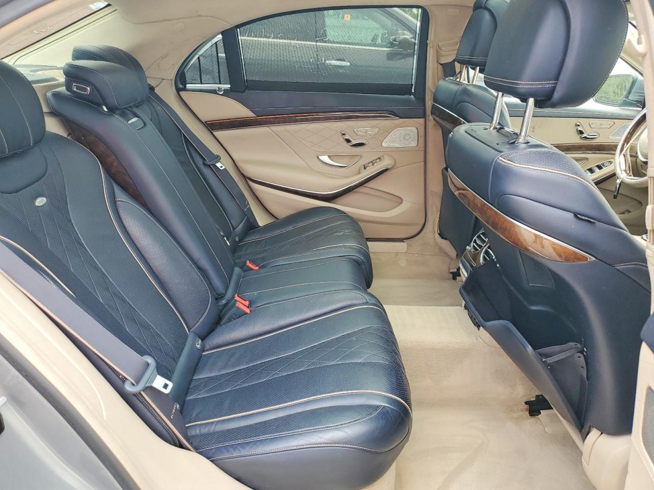 2015 Mercedes-benz S 550 4matic Silver vin: WDDUG8FB0FA106798