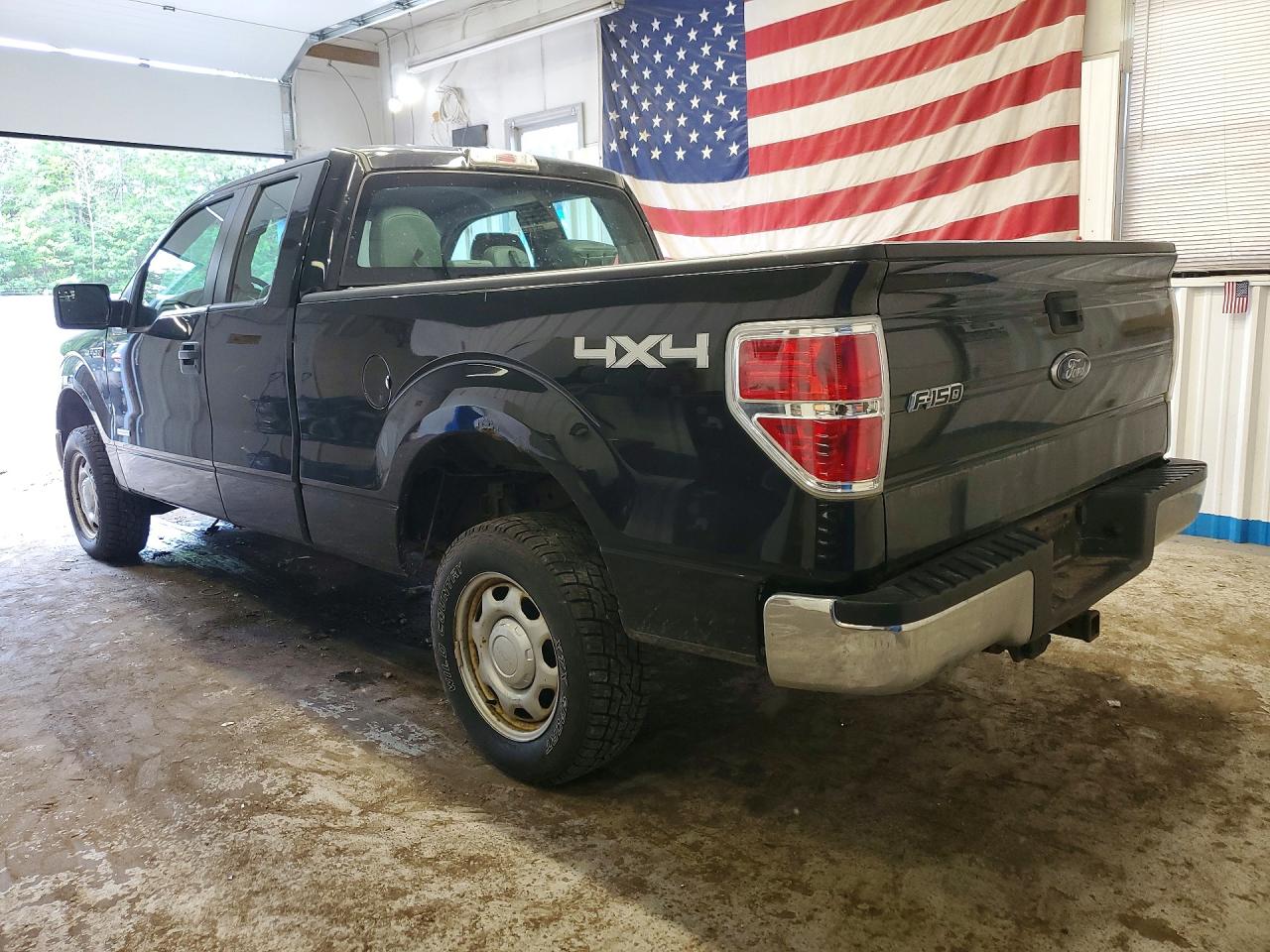 2013 Ford F150 Super Cab Black vin: 1FTFX1ET4DFA56377