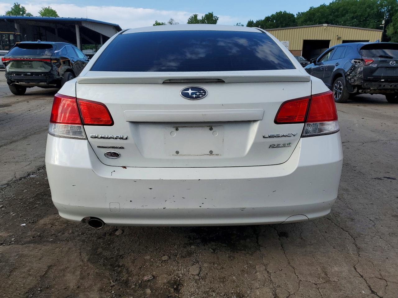 2012 Subaru Legacy 2.5i Premium White vin: 4S3BMBC64C3021316