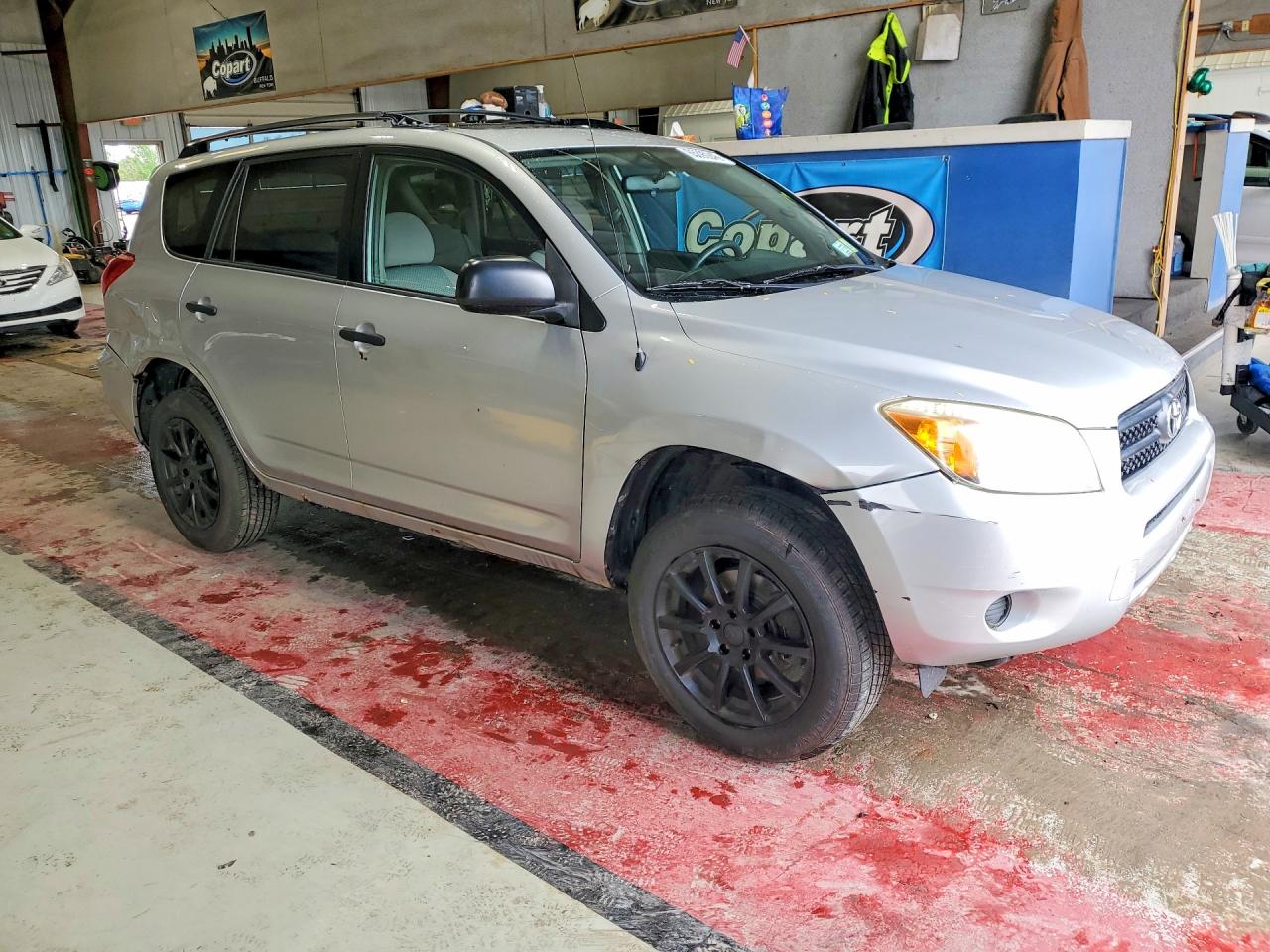 2007 Toyota Rav4 Base Серебряный vin: JTMBD33V575113803