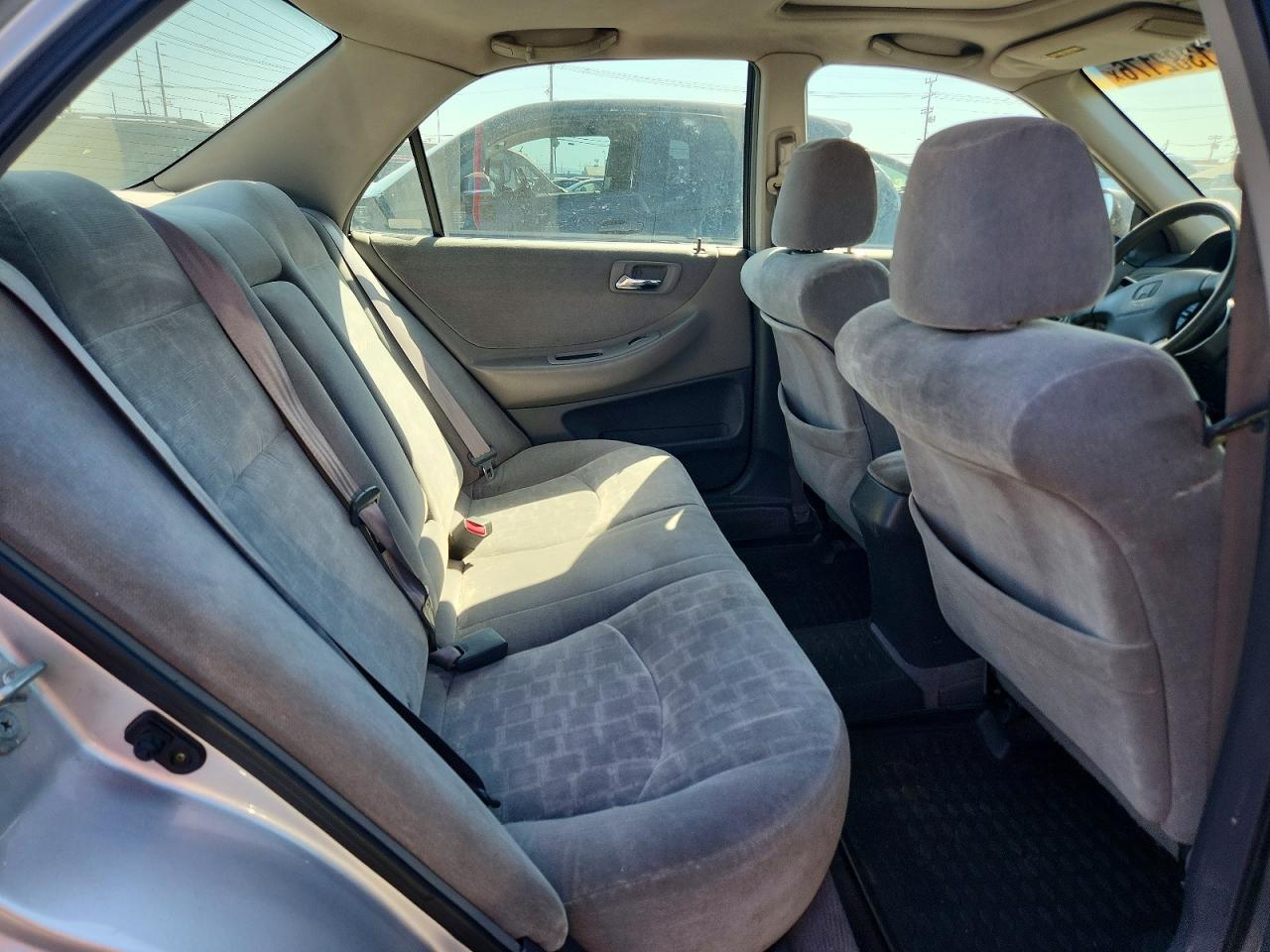 2001 Honda Accord Ex Silver vin: JHMCG66831C021853