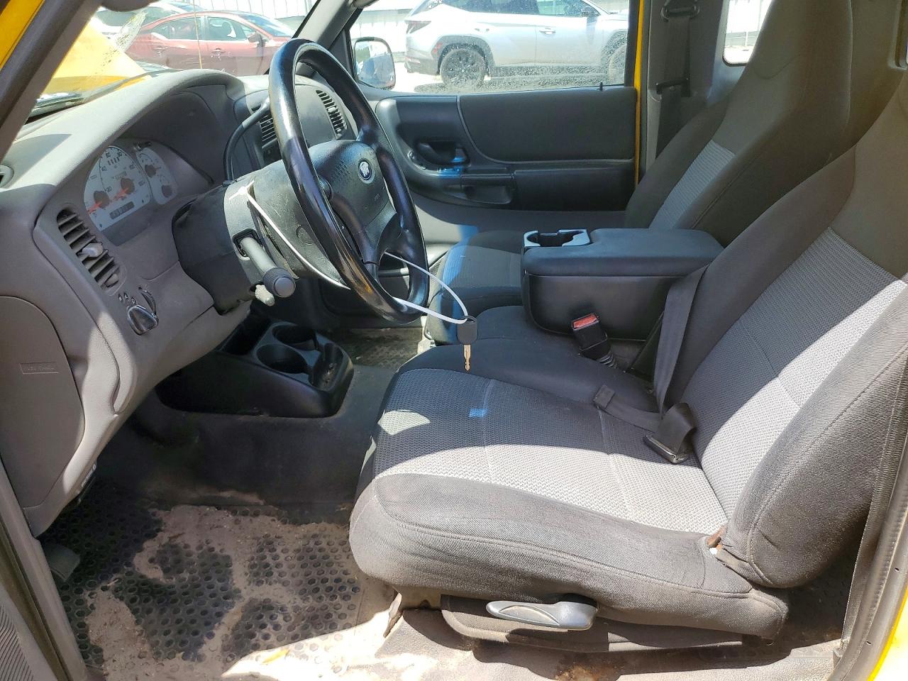 2003 Ford Ranger Super Cab Yellow vin: 1FTYR44V43PA24769