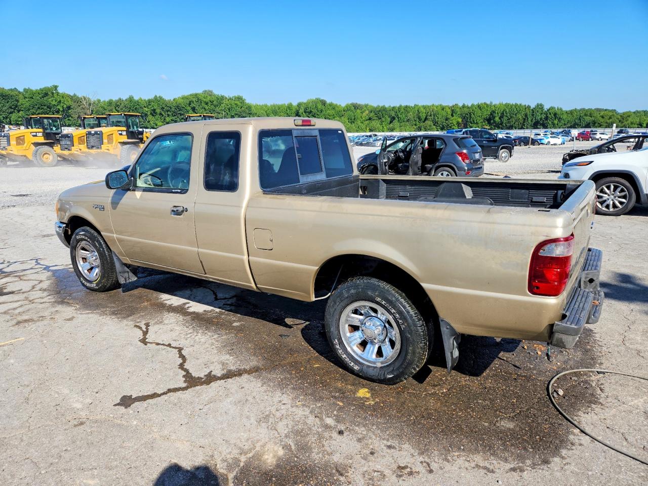 2001 Ford Ranger Super Cab Beige vin: 1FTYR14V01PB73322