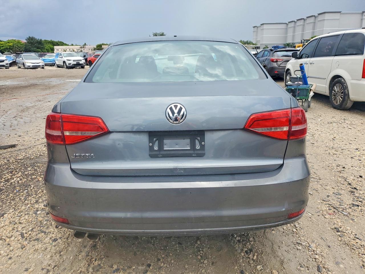2015 Volkswagen Jetta Base Gray vin: 3VW2K7AJXFM213544