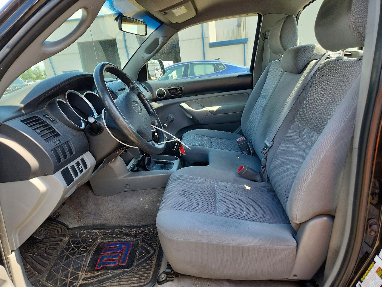 2008 Toyota Tacoma Base Black vin: 5TEPX42N88Z572780