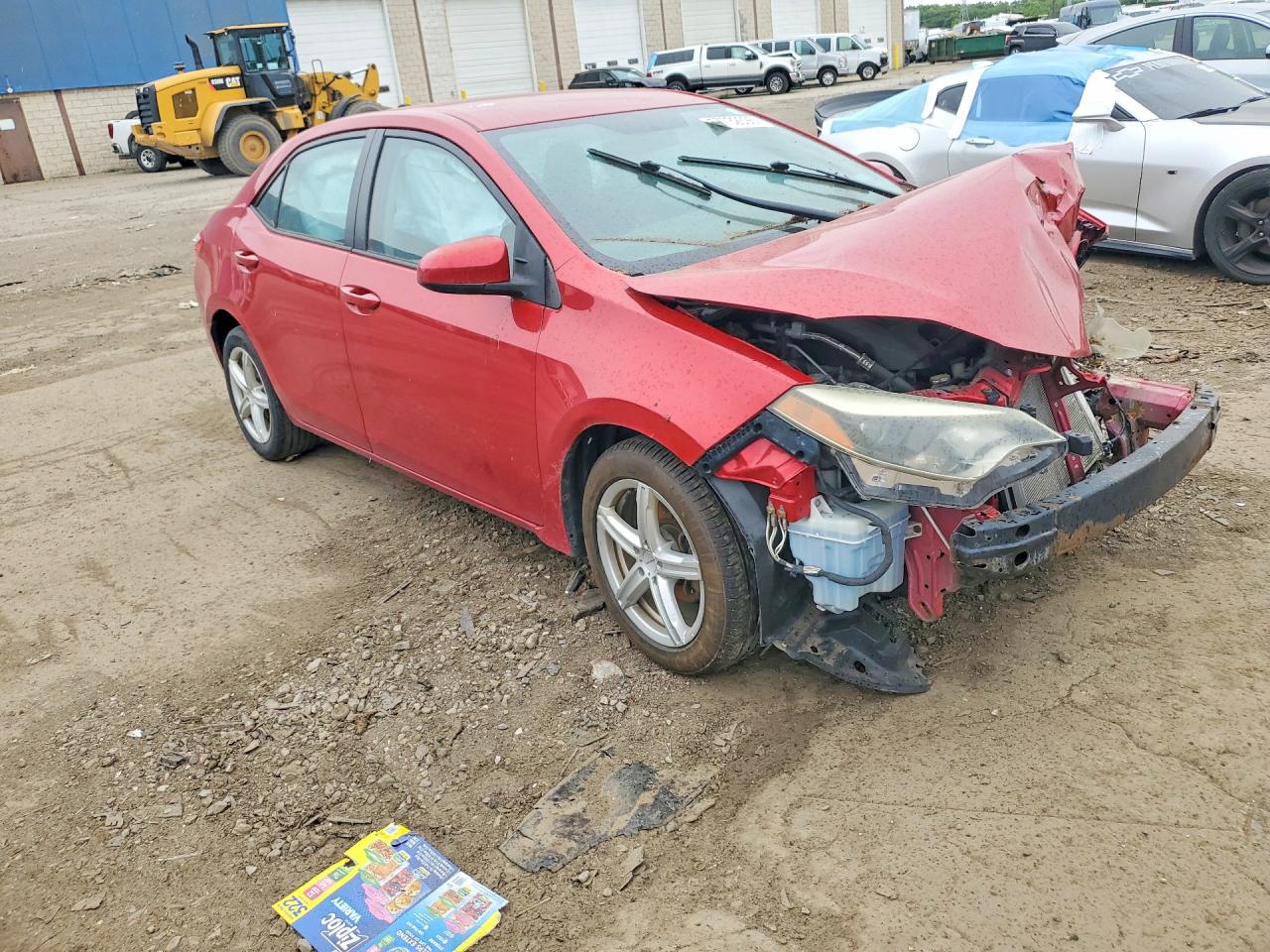 2015 Toyota Corolla Le Red vin: 2T1BURHE1FC376688