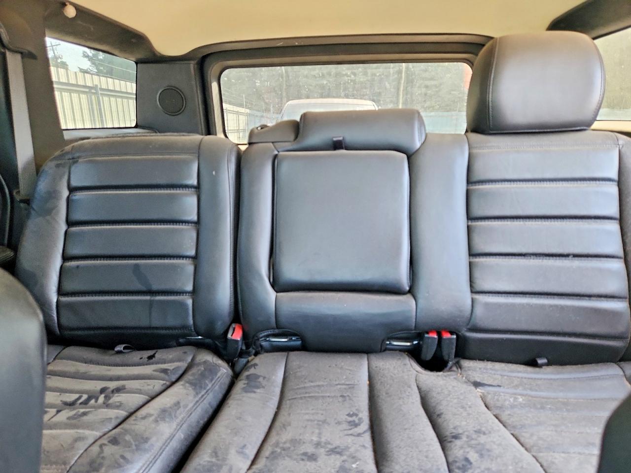 2007 Hummer H2 Yellow vin: 5GRGN23U07H109630