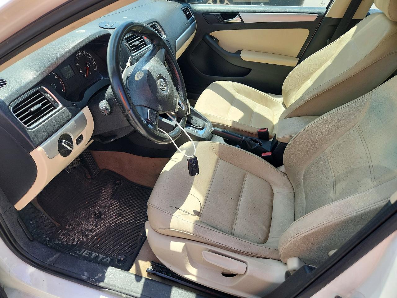 2011 Volkswagen Jetta Sel White vin: 3VWLX7AJ6BM374408