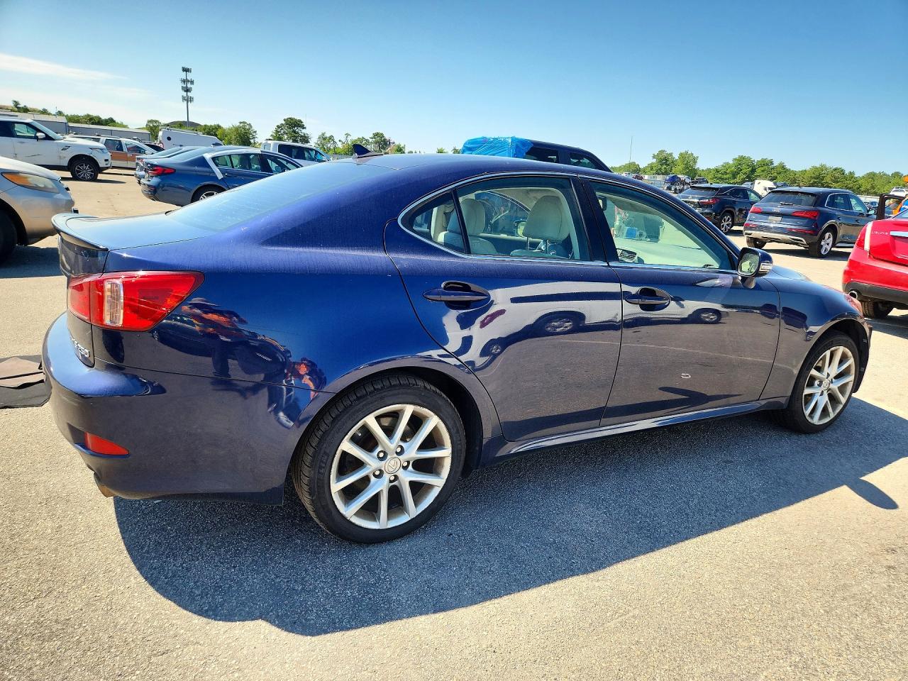 2011 Lexus Is 250 Blue vin: JTHCF5C24B5051530