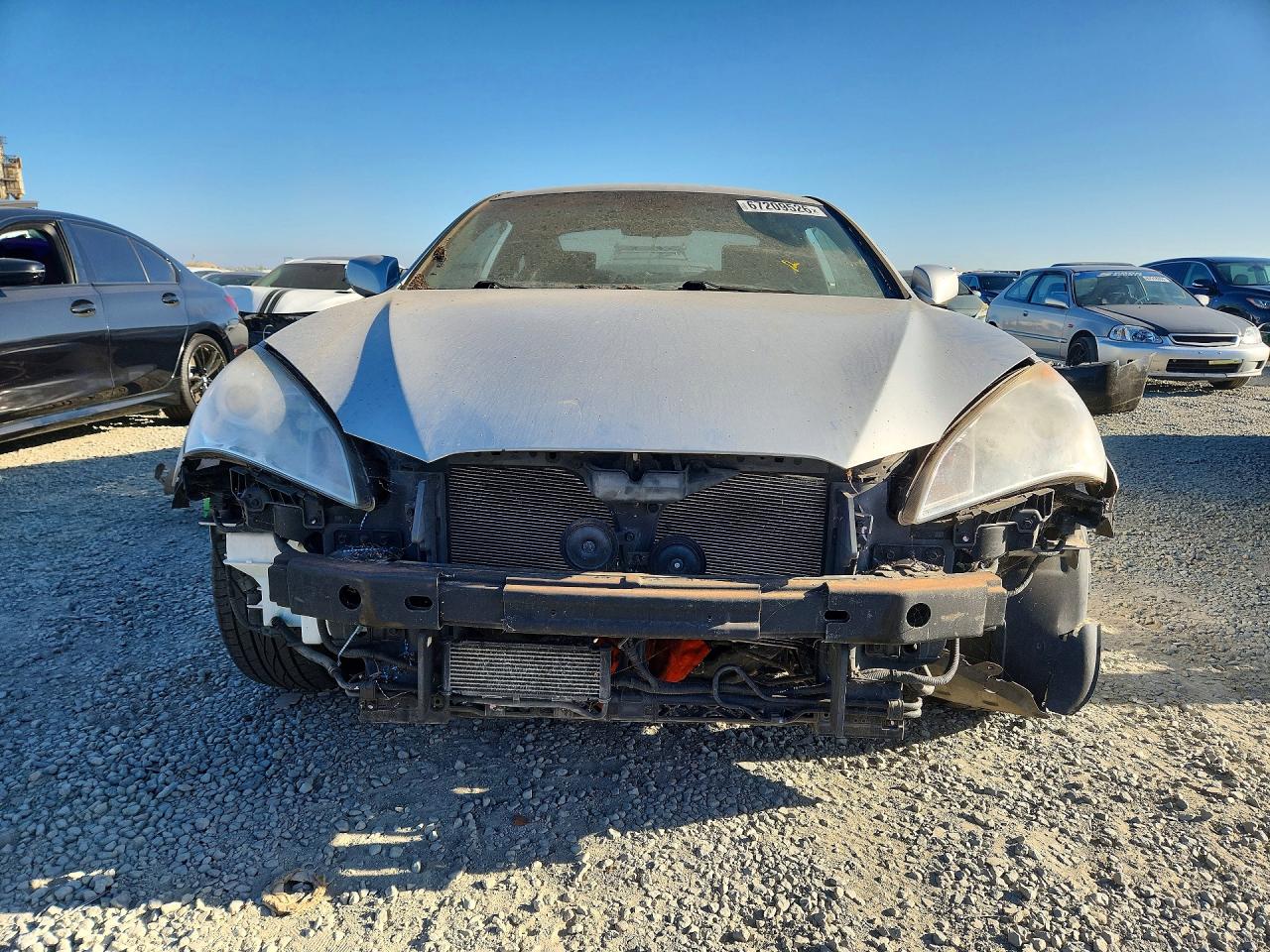 2010 Hyundai Genesis Coupe 2.0t Silver vin: KMHHT6KD6AU028405