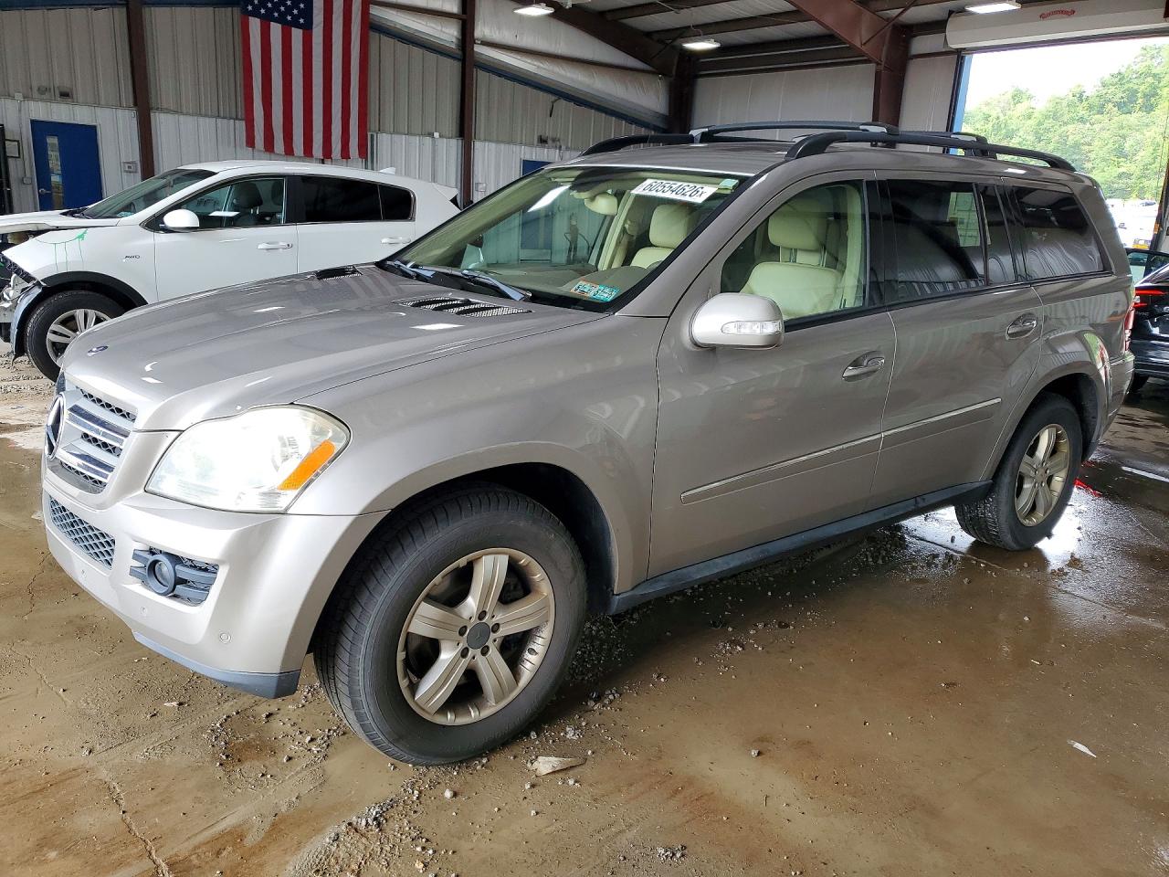 2008 Mercedes-benz Gl 450 4matic Silver vin: 4JGBF71E38A324359