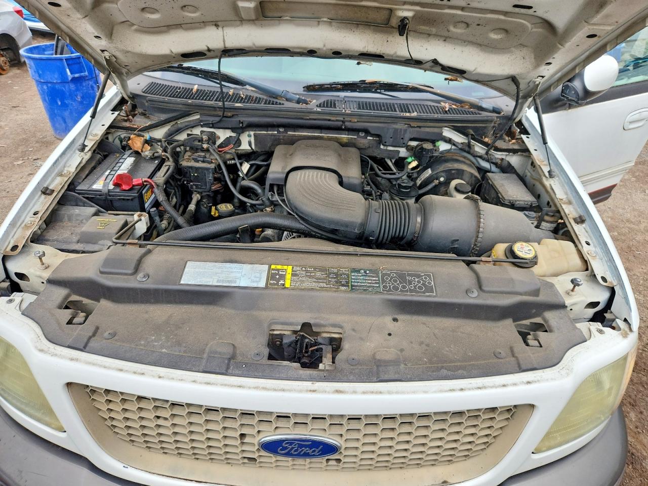 2003 Ford F150 Supercrew White vin: 1FTRW08603KC71437