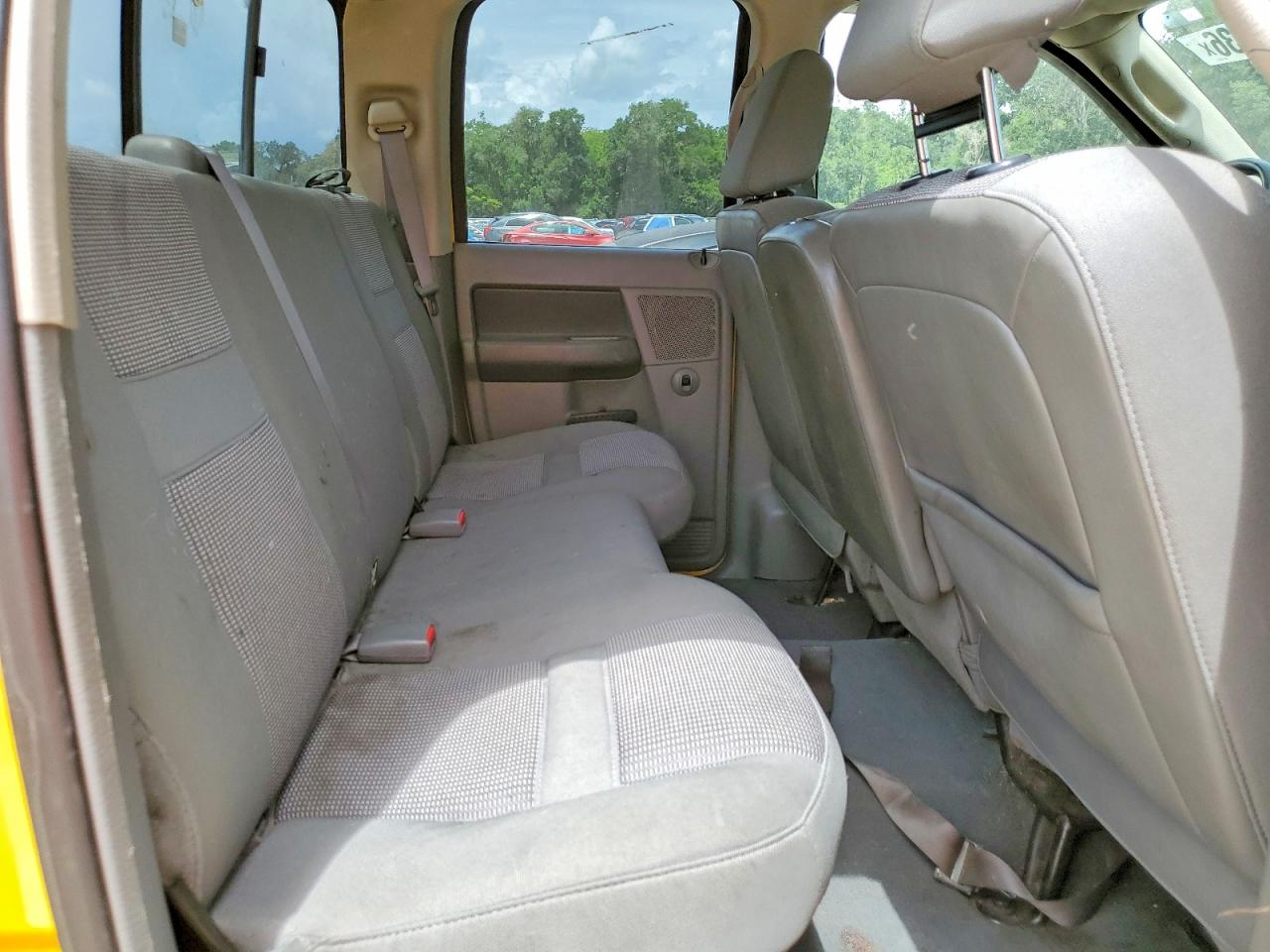 2008 Dodge Ram 1500 St Желтый vin: 1D7HU18218S528025