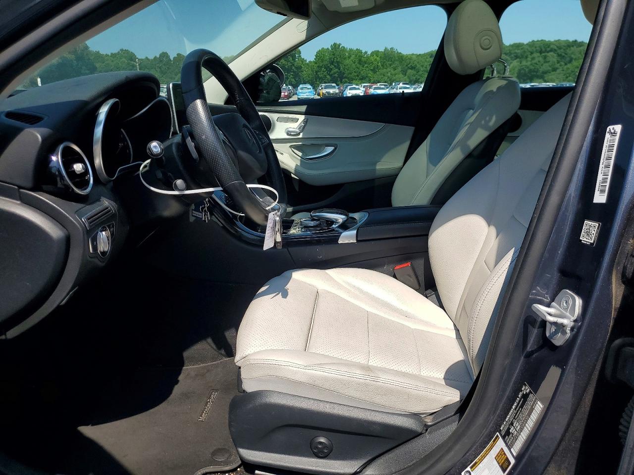 2015 Mercedes-benz C 300 Charcoal vin: 55SWF4JB3FU088535