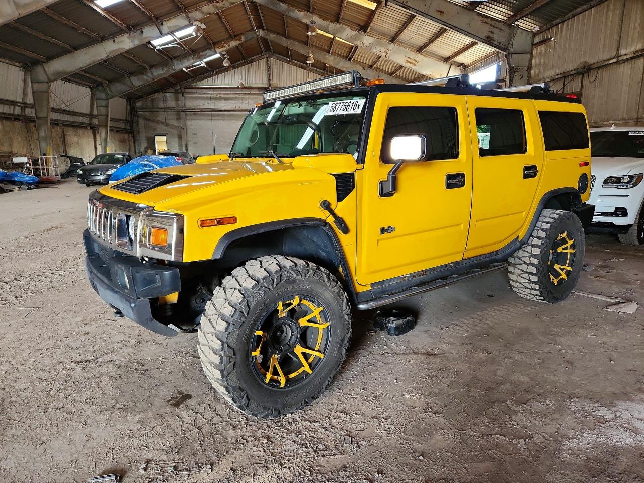 2004 Hummer H2 Желтый vin: 5GRGN23U14H121832