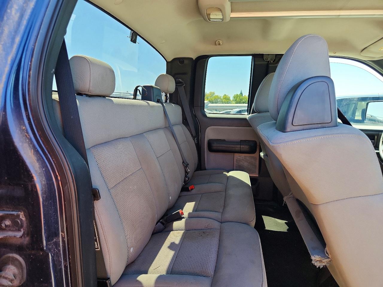 2004 Ford F150 Blue vin: 1FTPX14584NA65211