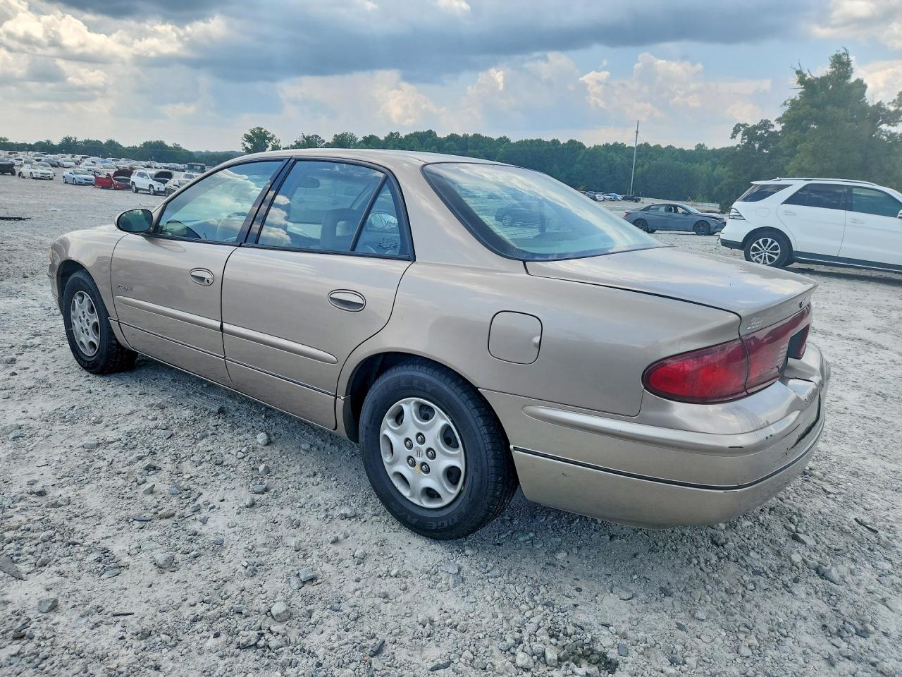 2001 Buick Regal Ls Tan vin: 2G4WB55K011117199