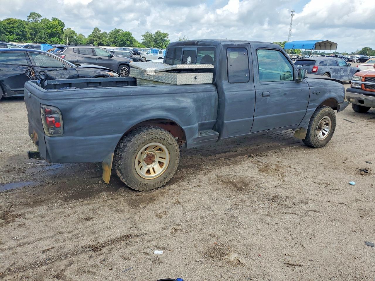 1999 Ford Ranger Super Cab Black vin: 1FTYR14V1XPB79848