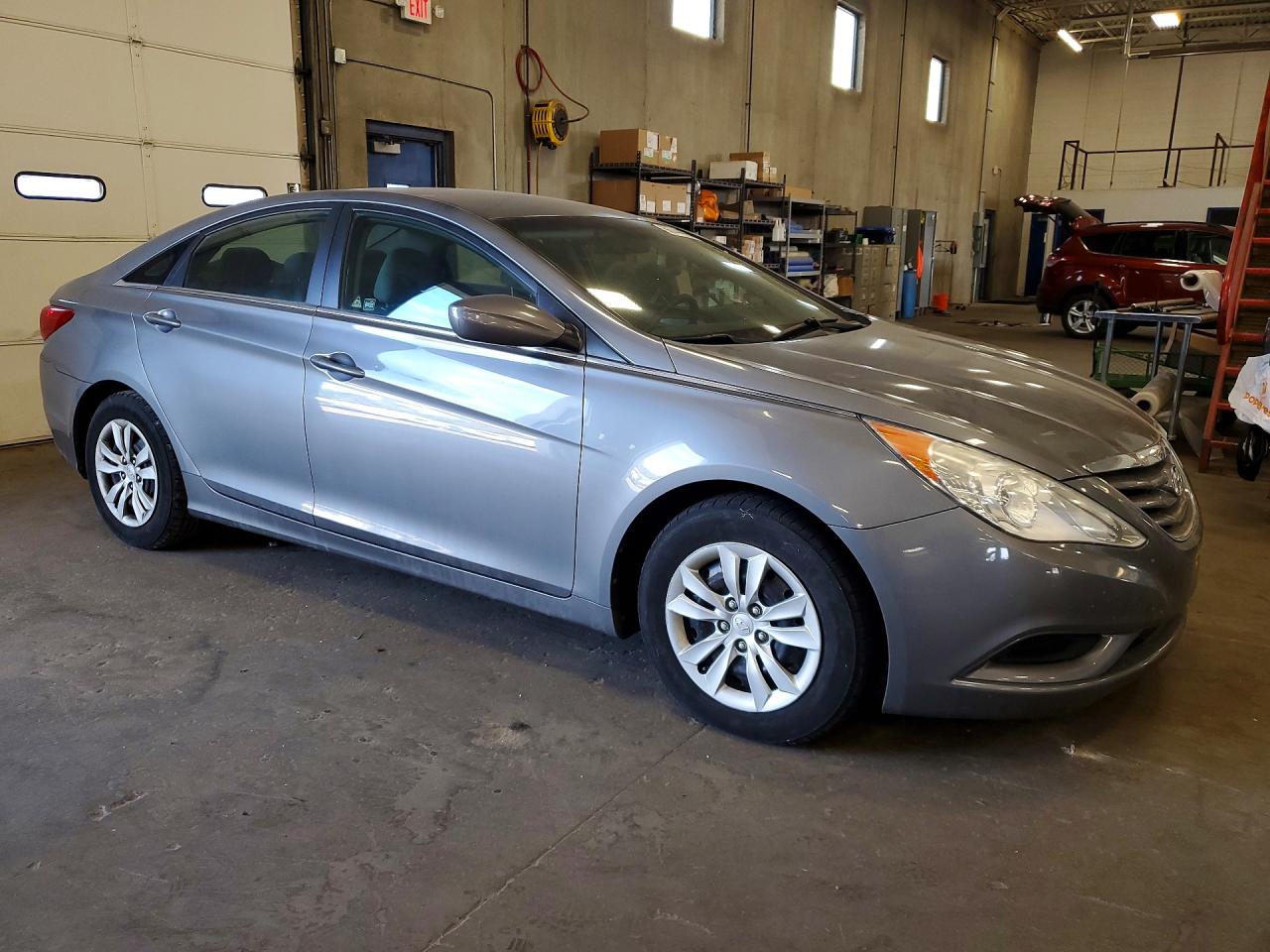 2011 Hyundai Sonata Gls Серый vin: 5NPEB4AC9BH281804