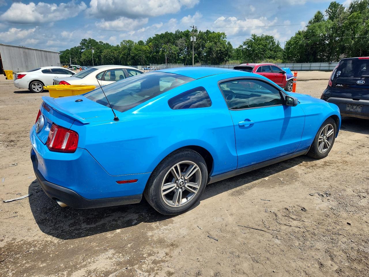 2010 Ford Mustang Blue vin: 1ZVBP8AN9A5165169