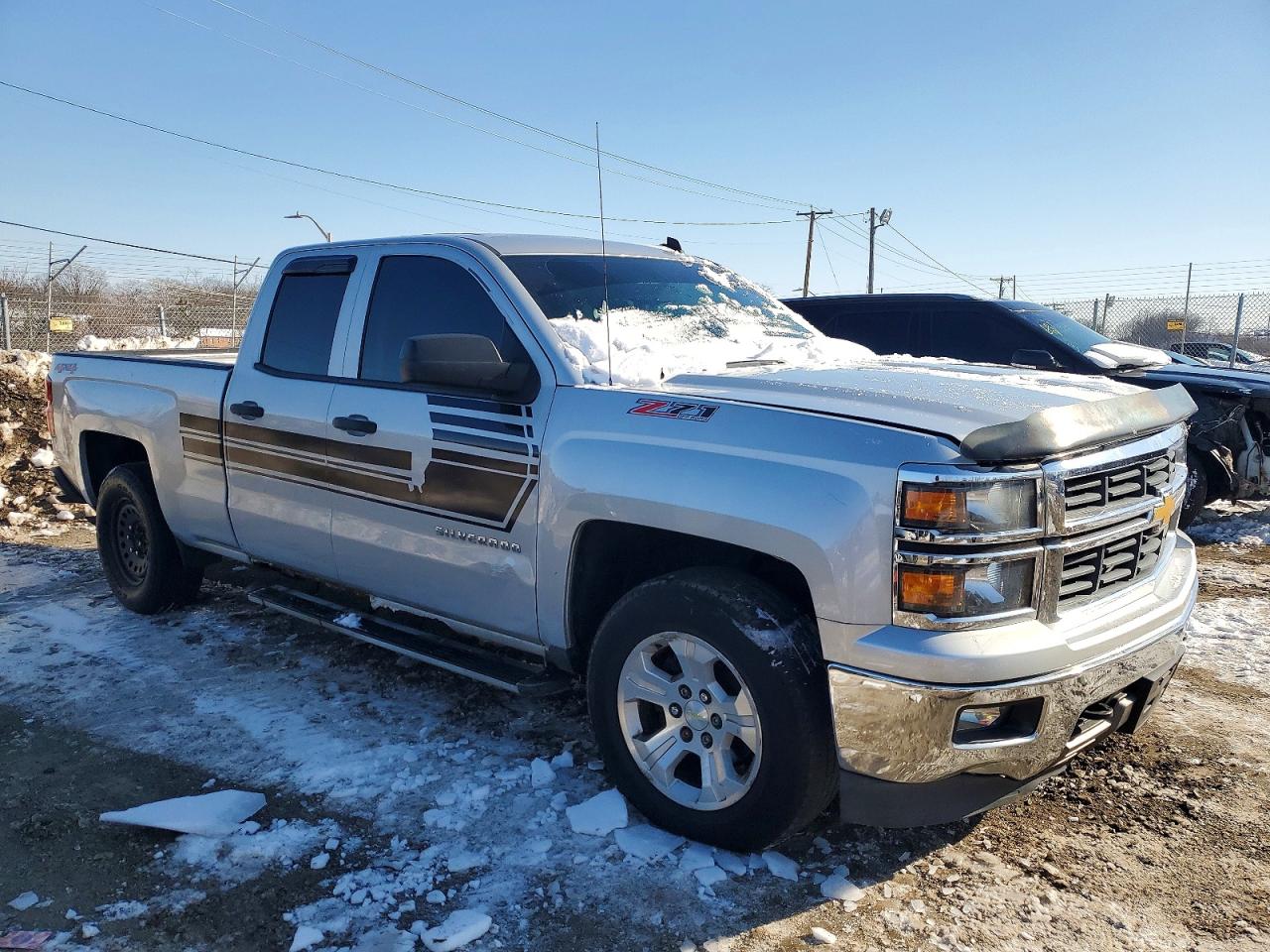 2014 Chevrolet Silverado K1500 Lt Серебряный vin: 1GCVKREC5EZ410562