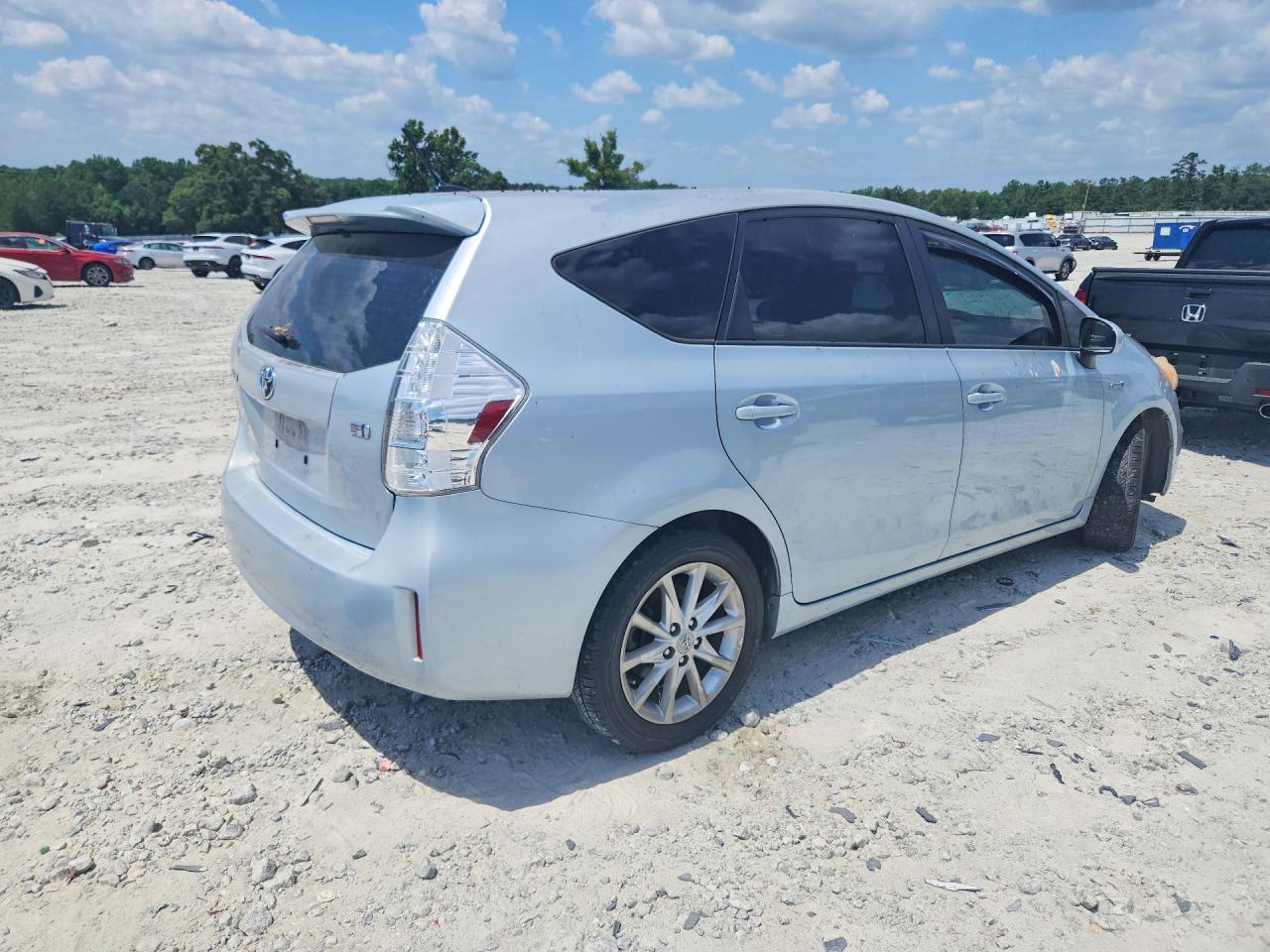 2013 Toyota Prius V Five Silver vin: JTDZN3EU9D3216620