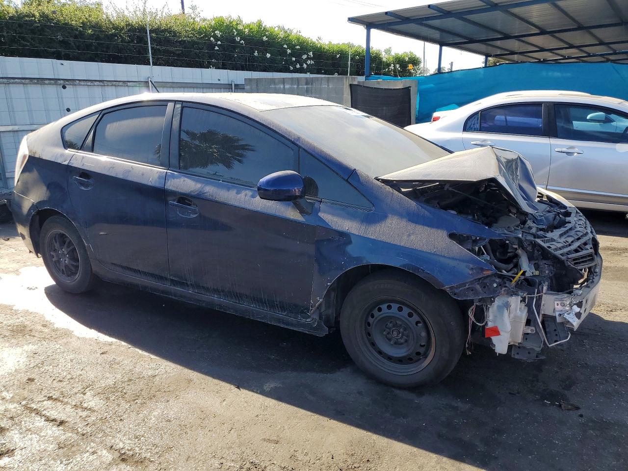 2015 Toyota Prius Two Blue vin: JTDKN3DUXF1911268
