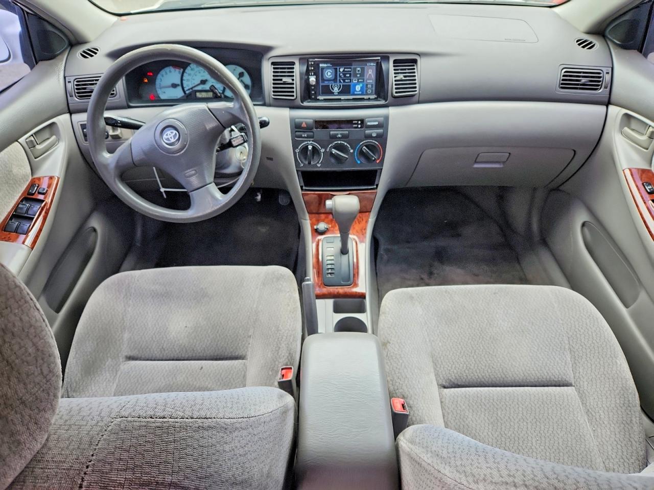 2003 Toyota Corolla Le White vin: 1NXBR32EX3Z026977
