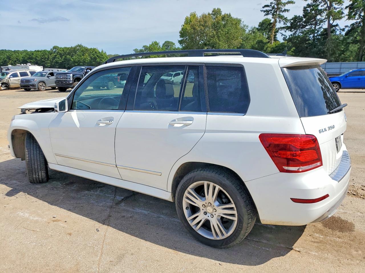 2015 Mercedes-benz Glk 350 Белый vin: WDCGG5HB3FG382242