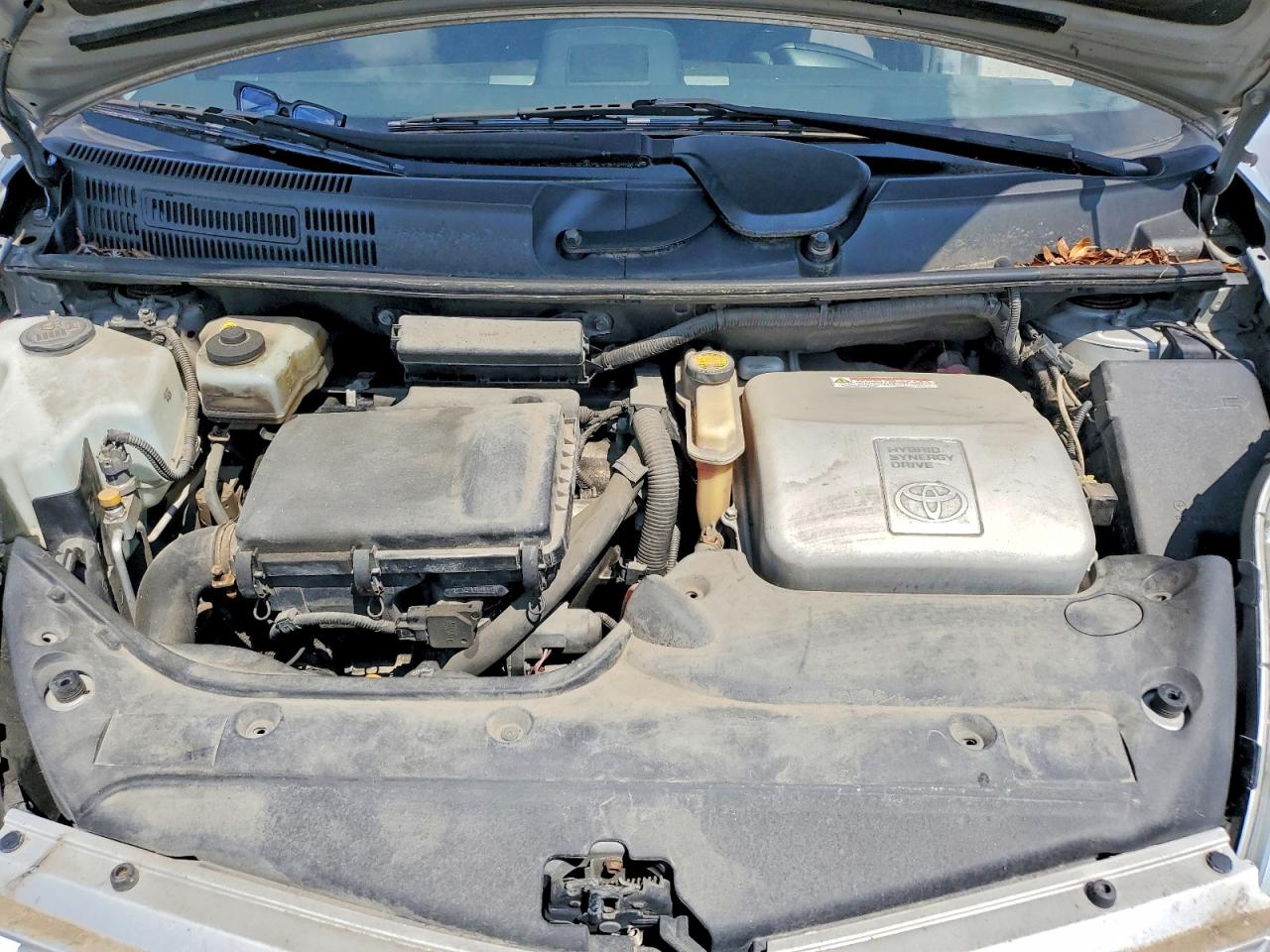 2008 Toyota Prius Base Silver vin: JTDKB20U183353455