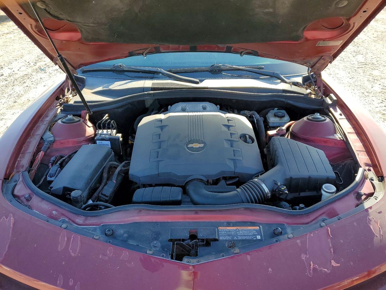 2010 Chevrolet Camaro Burgundy vin: 2G1FC1EV8A9197897