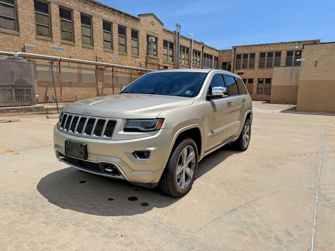 2012 Jeep Grand Cherokee Overland Gold vin: 1C4RJFCG9EC247913