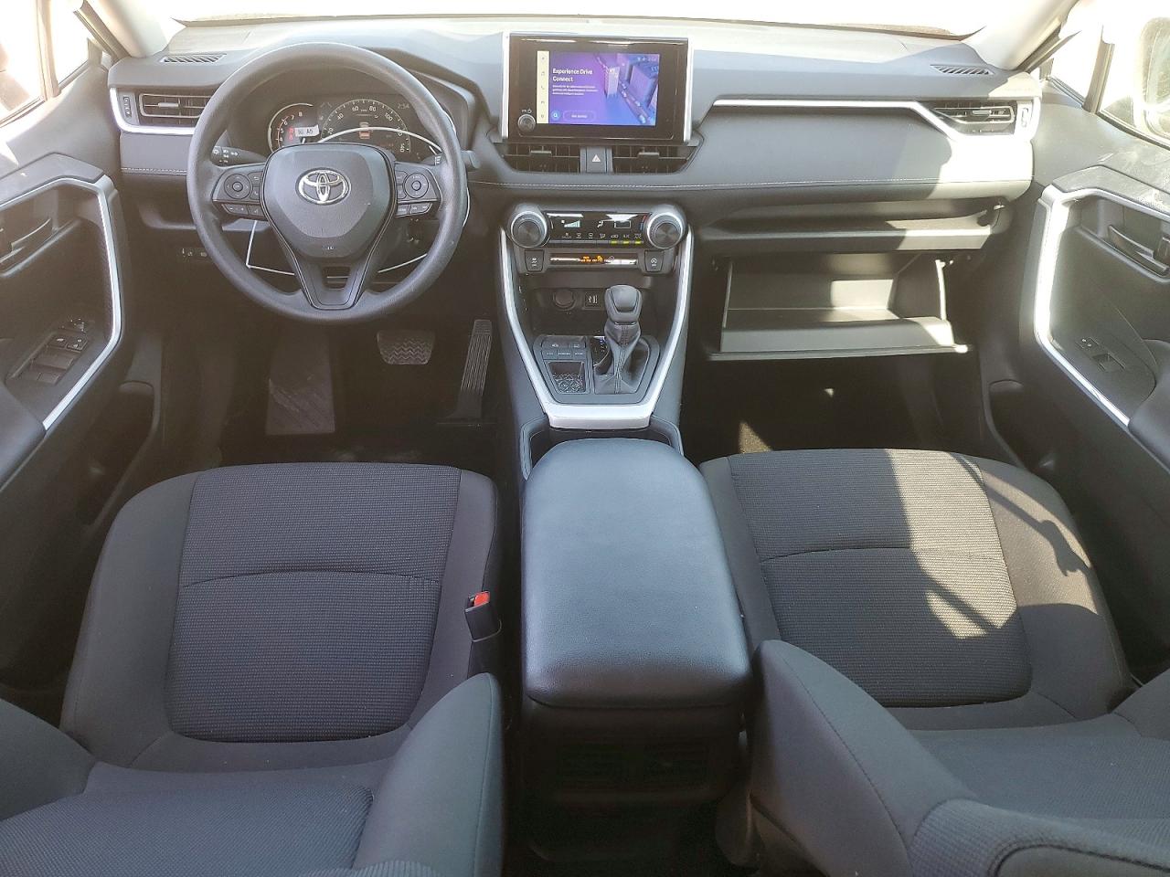 2024 Toyota Rav4 Le Silver vin: 2T3K1RFV0RC269686